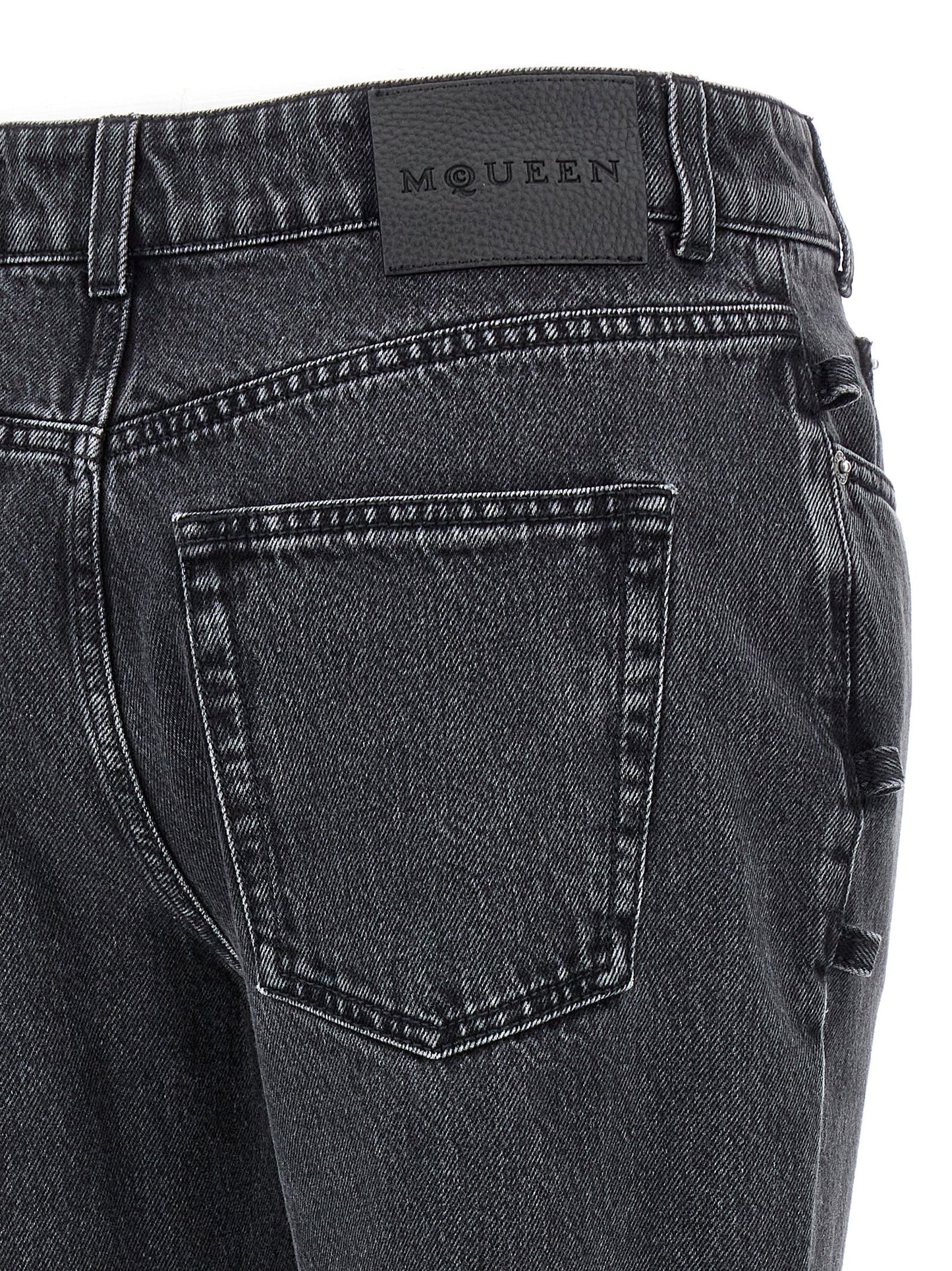 Jeans asymmetric closure Jeans