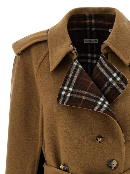 'Belmont' cape Capes