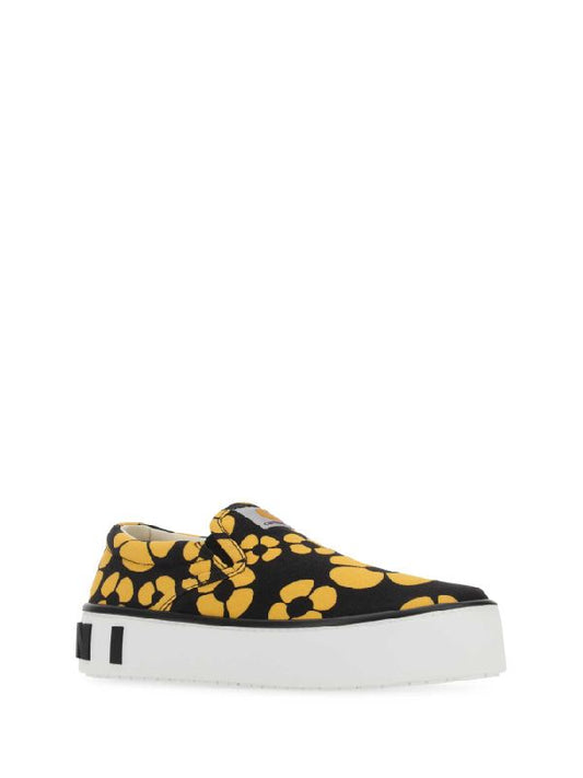 Marni Sneakers charatt