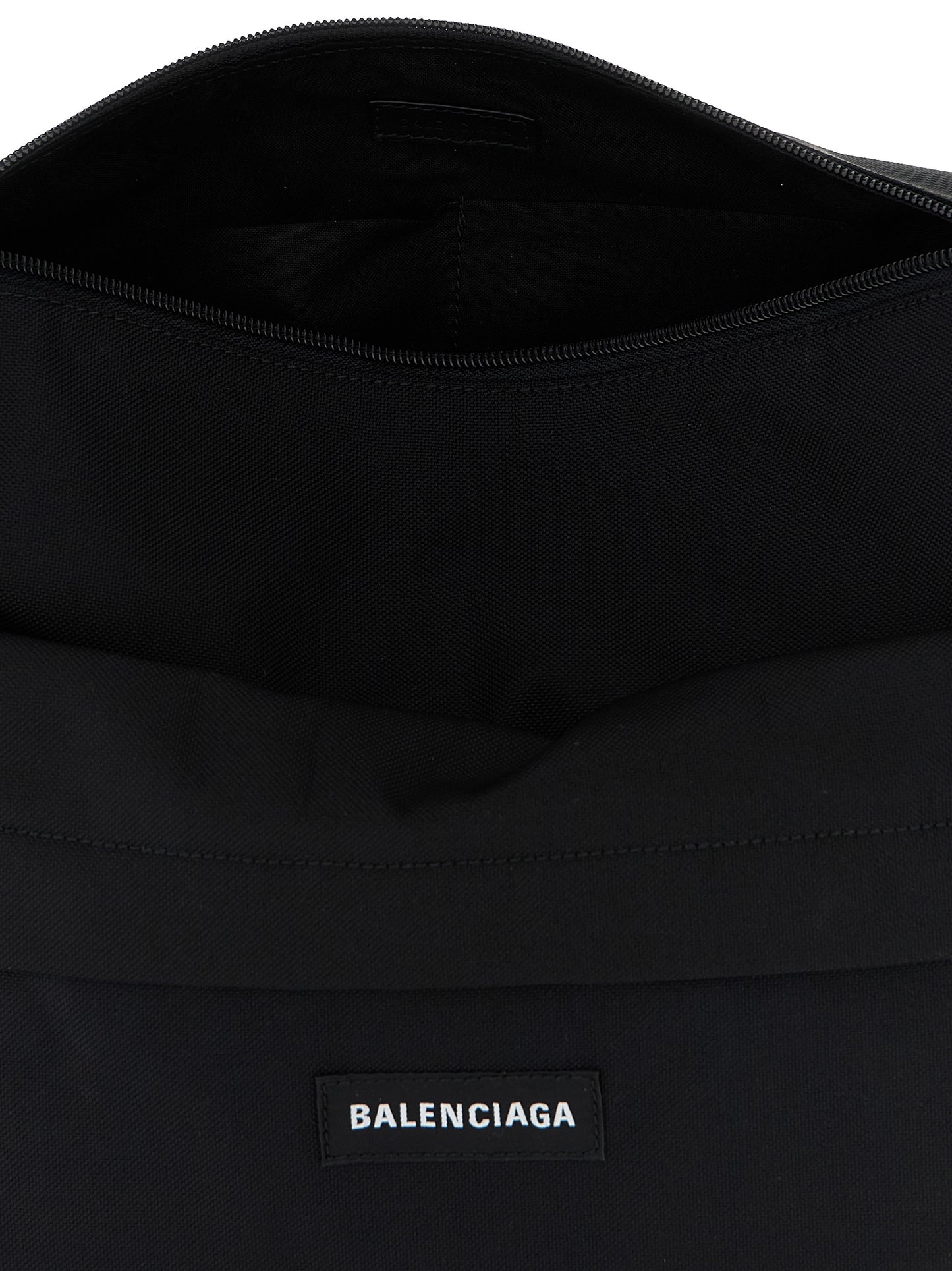 'Explorer' small shoulder bag Shoulder bags