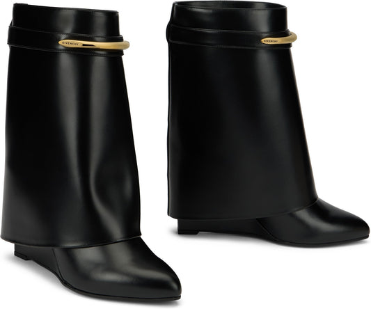Givenchy Shark Pinch boots in leather