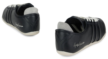 Sleek sneakers SHOES