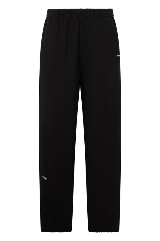 Essential black pants for everyday style RTW