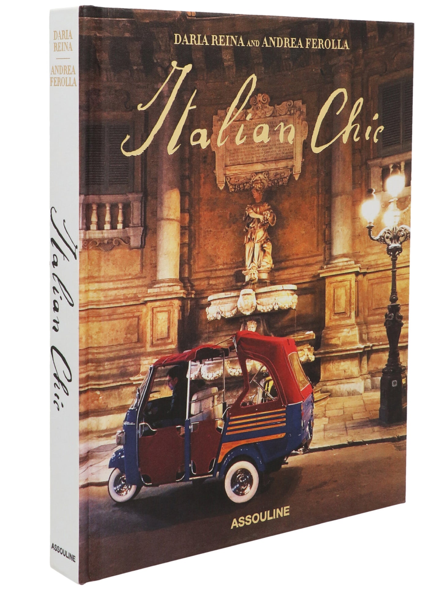 'Italian Chic’ book Books