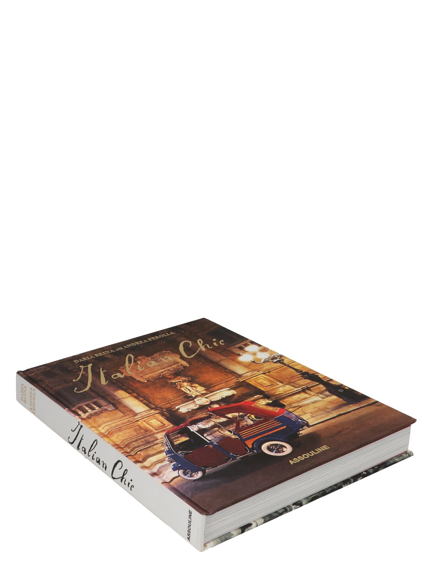 'Italian Chic’ book Books