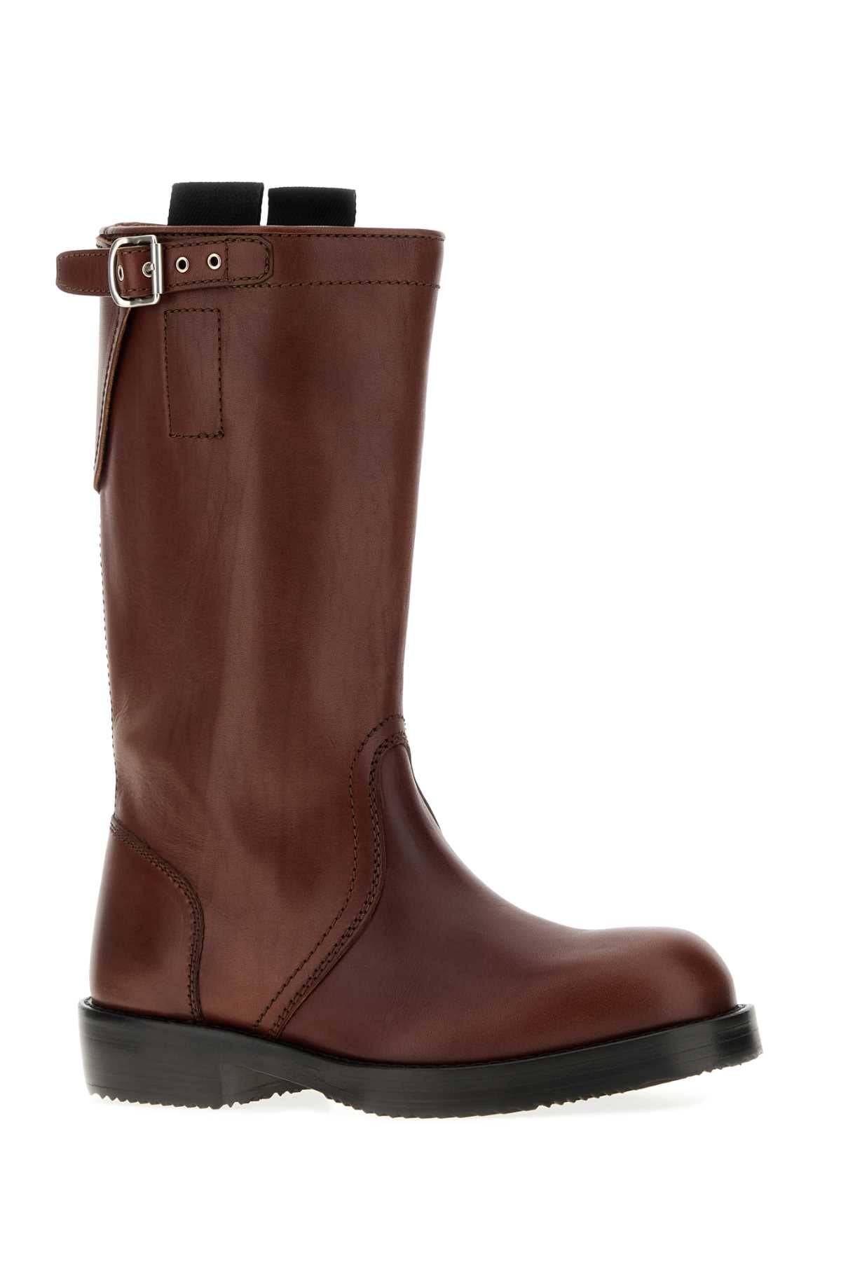 SNEAKERS BOOTS