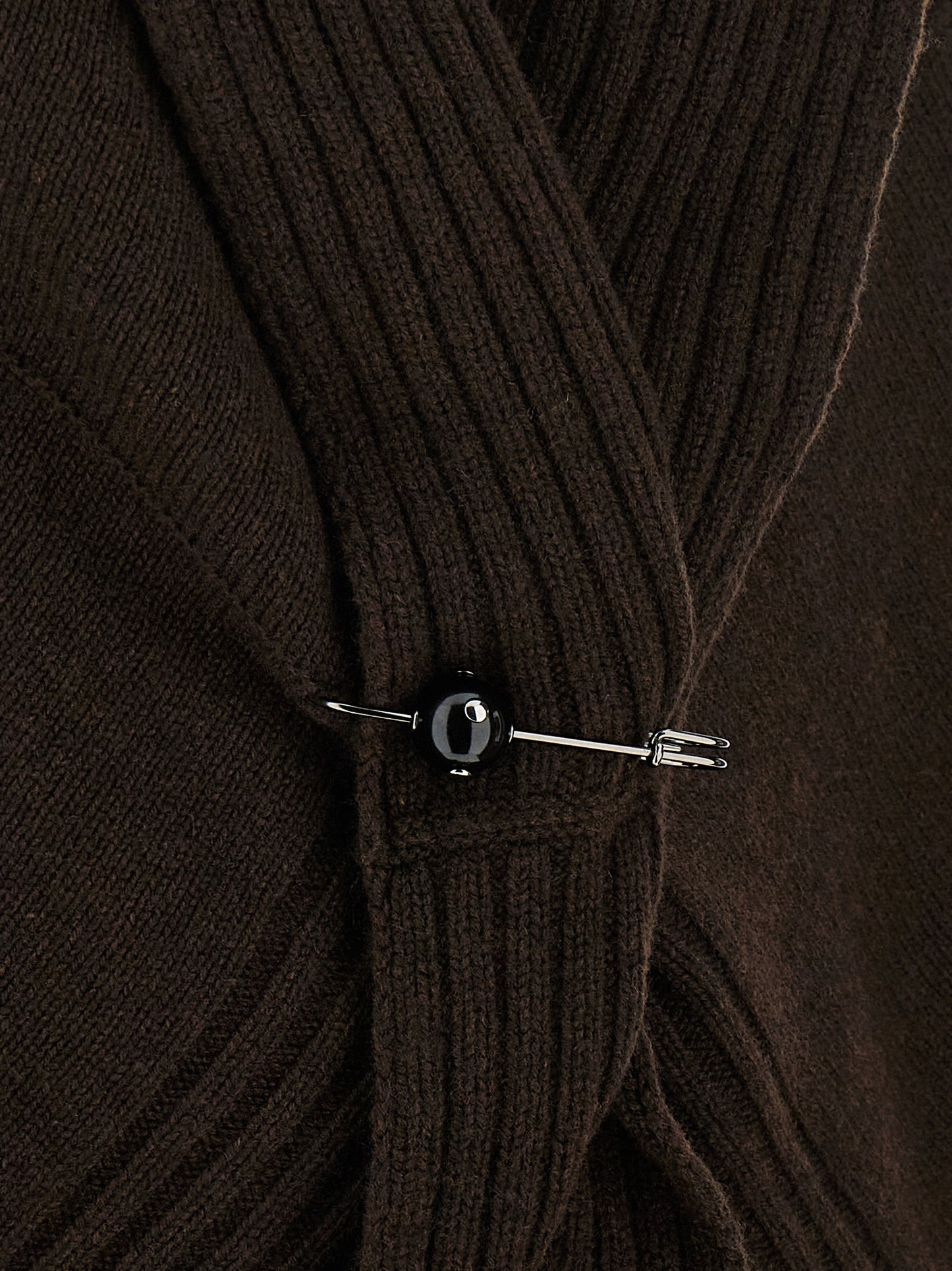 Brooch cardigan Sweater, cardigans