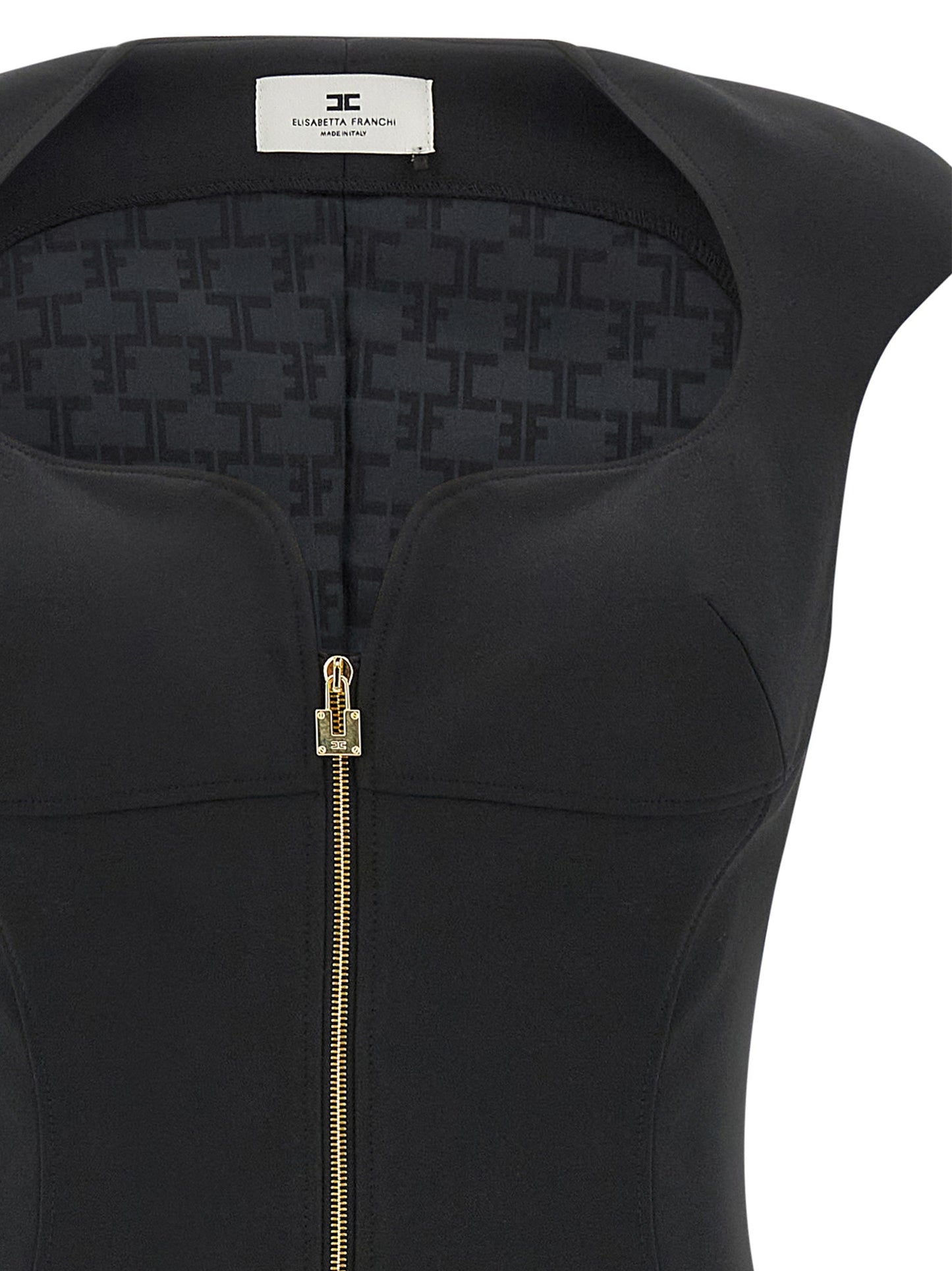 Heart-shaped neckline dress Dresses