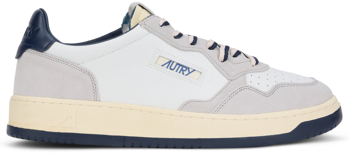 Autry Sneakers with a comfortable sole