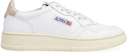 Autry Medalist low wom ll06 leat/leat wht/gold