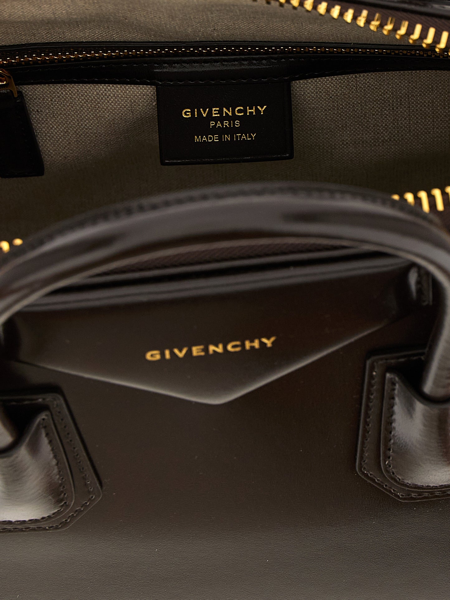 'Antigona' small handbag Hand bags
