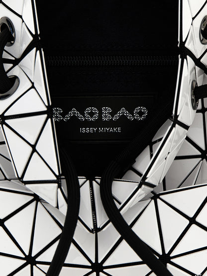 'Wring' bucket bag Shoulder bags
