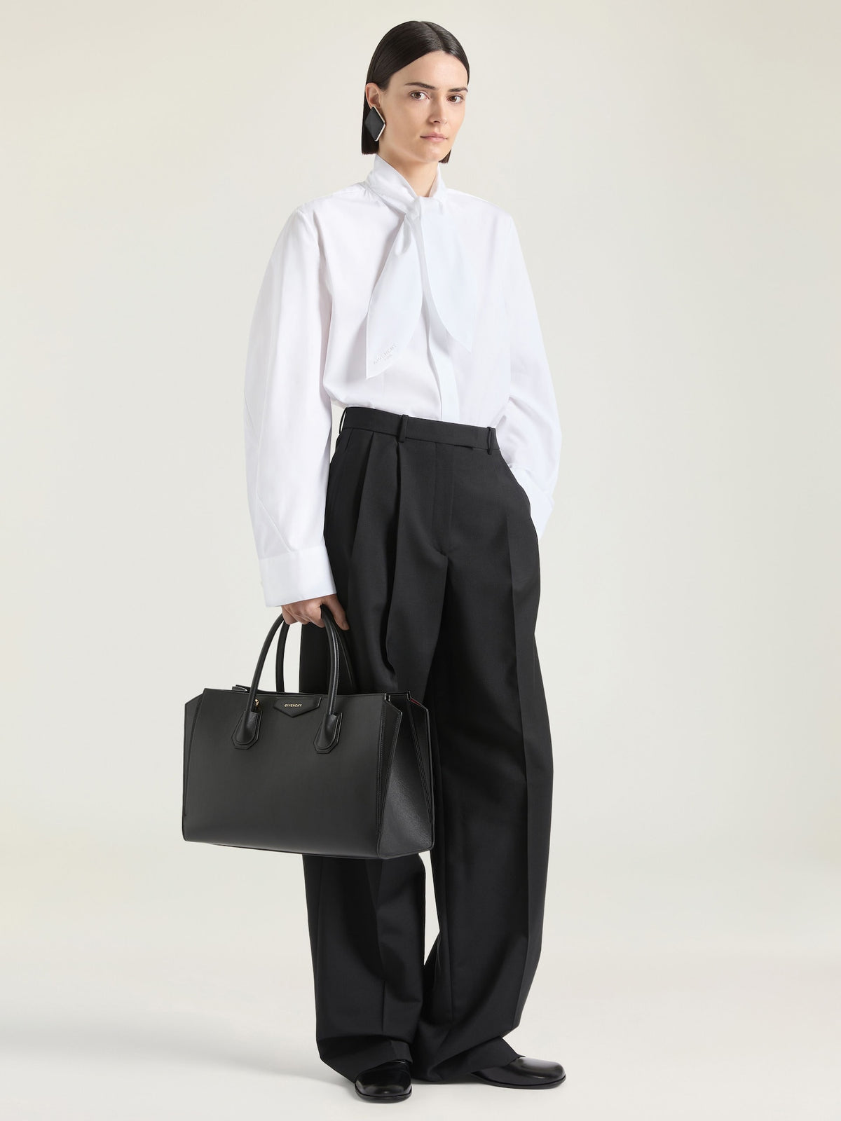 Givenchy BW61MG165R_100