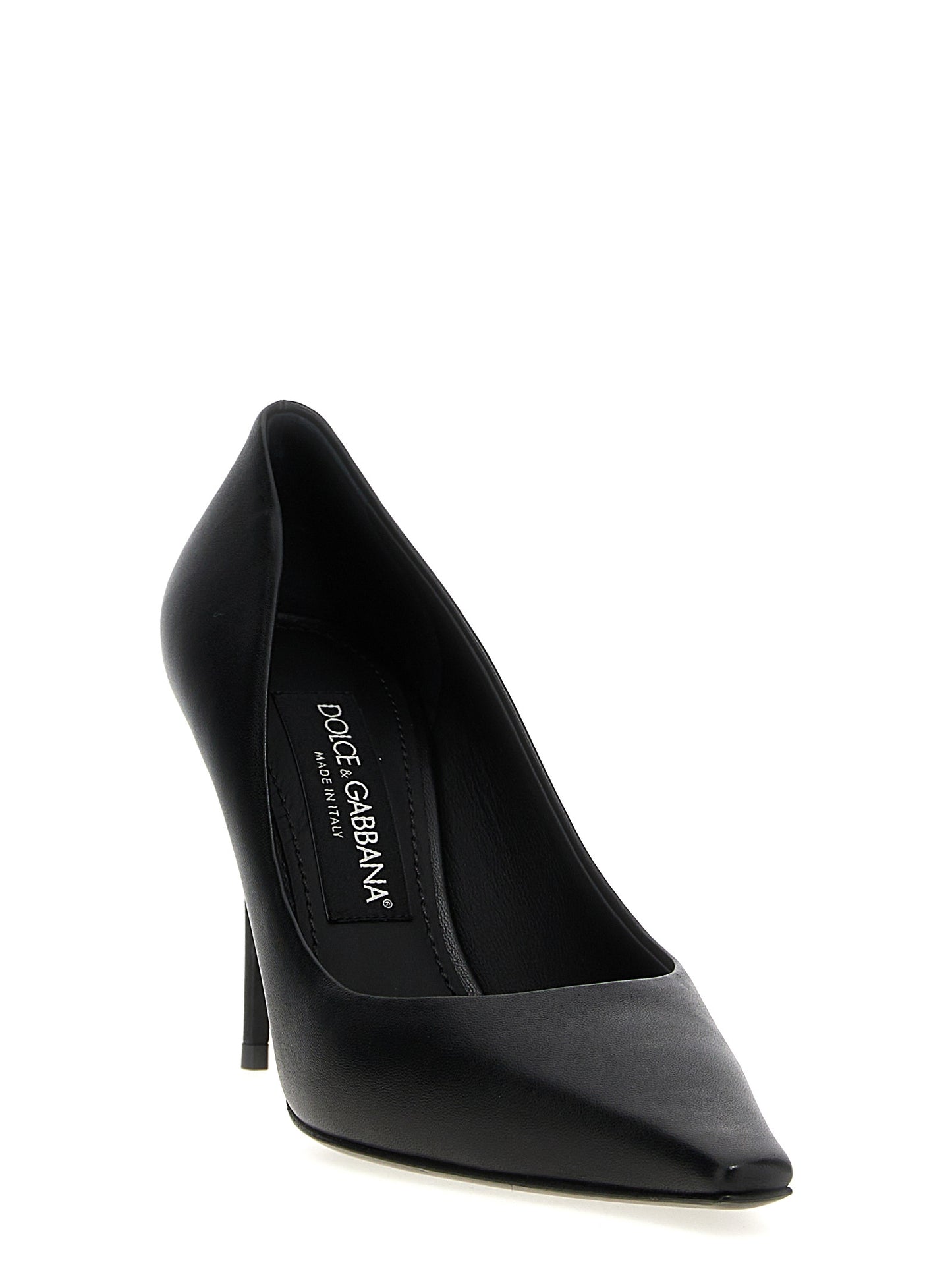 'Mun' pumps Pumps