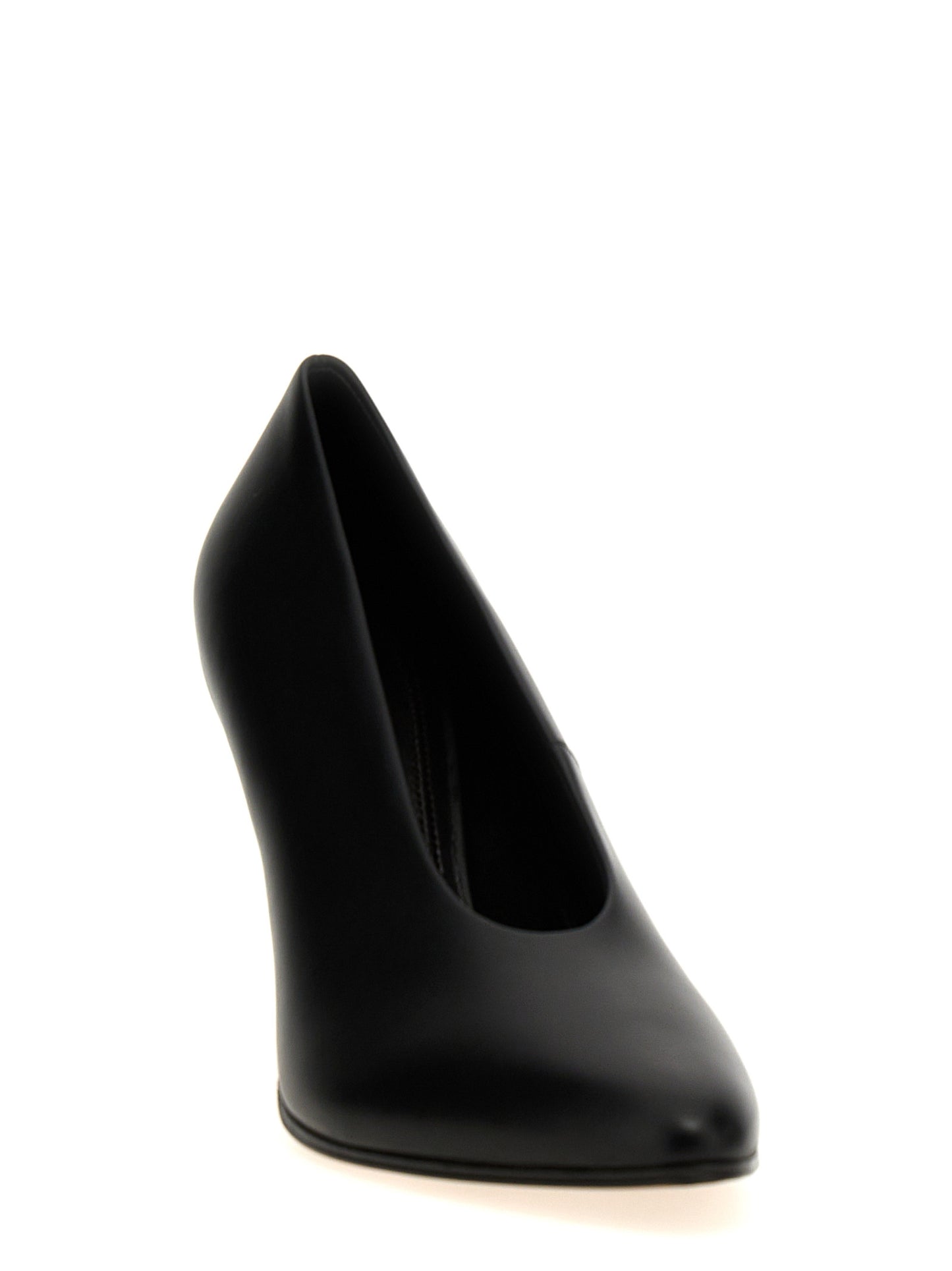 'Prudens' pumps Pumps