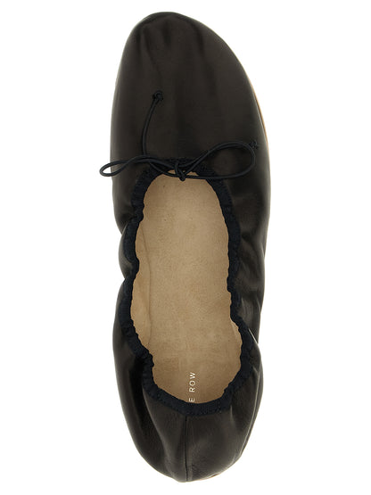 'Round' ballet flats Flat shoes