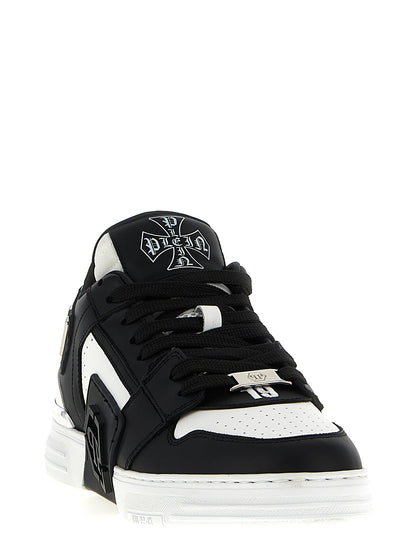 'Phantom Kicks' sneakers Sneakers