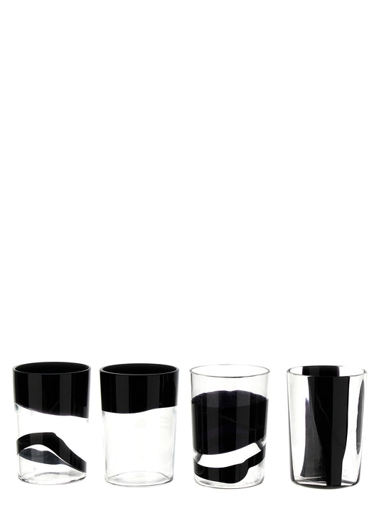 Set of 4 glasses Glasses and bottles