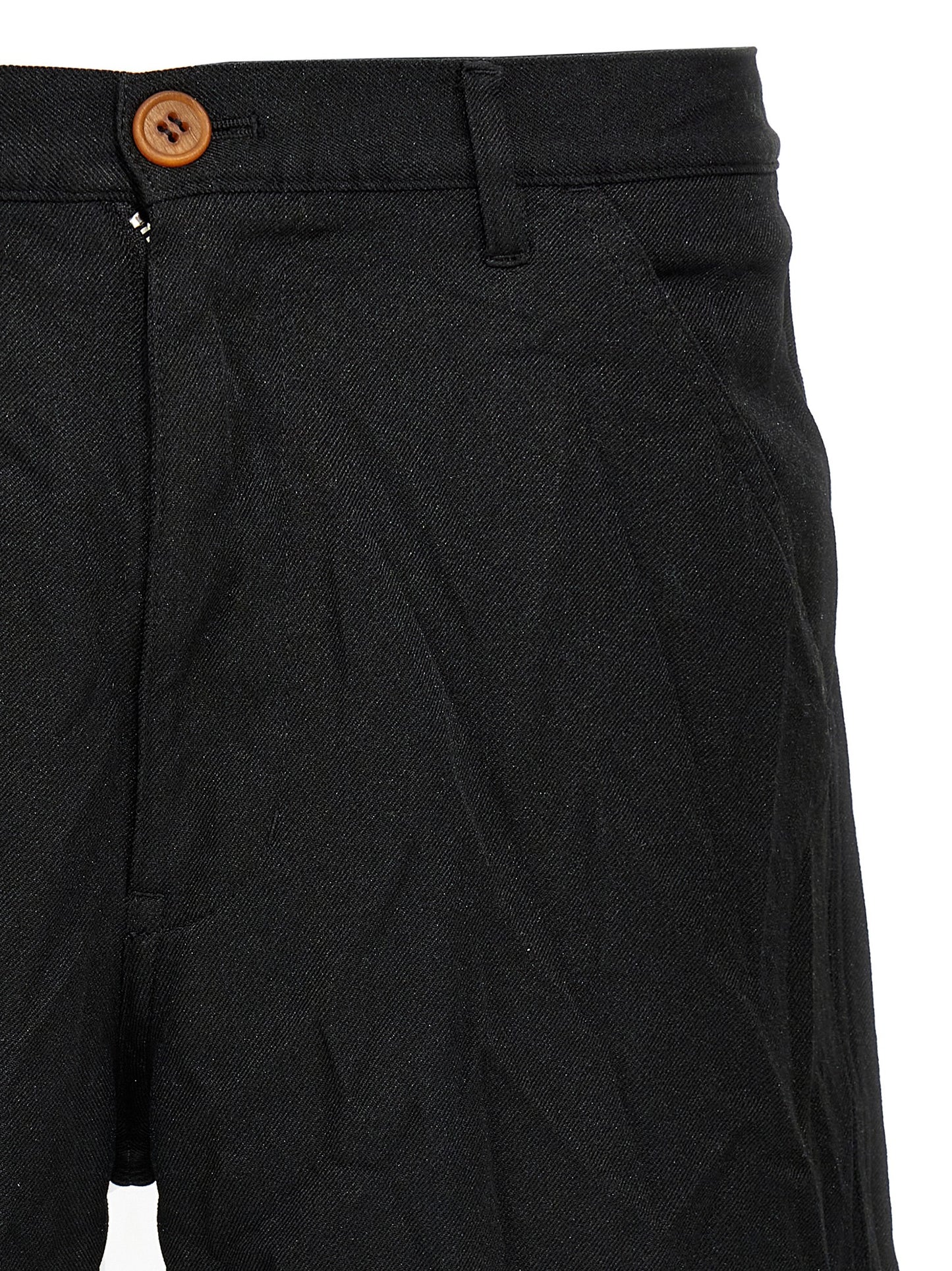 Crumpled bermuda shorts Bermuda, short