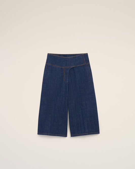 Ami Wrapped belted bermuda shorts