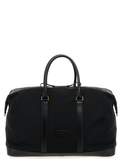 Leather details travel bag Lifestyle