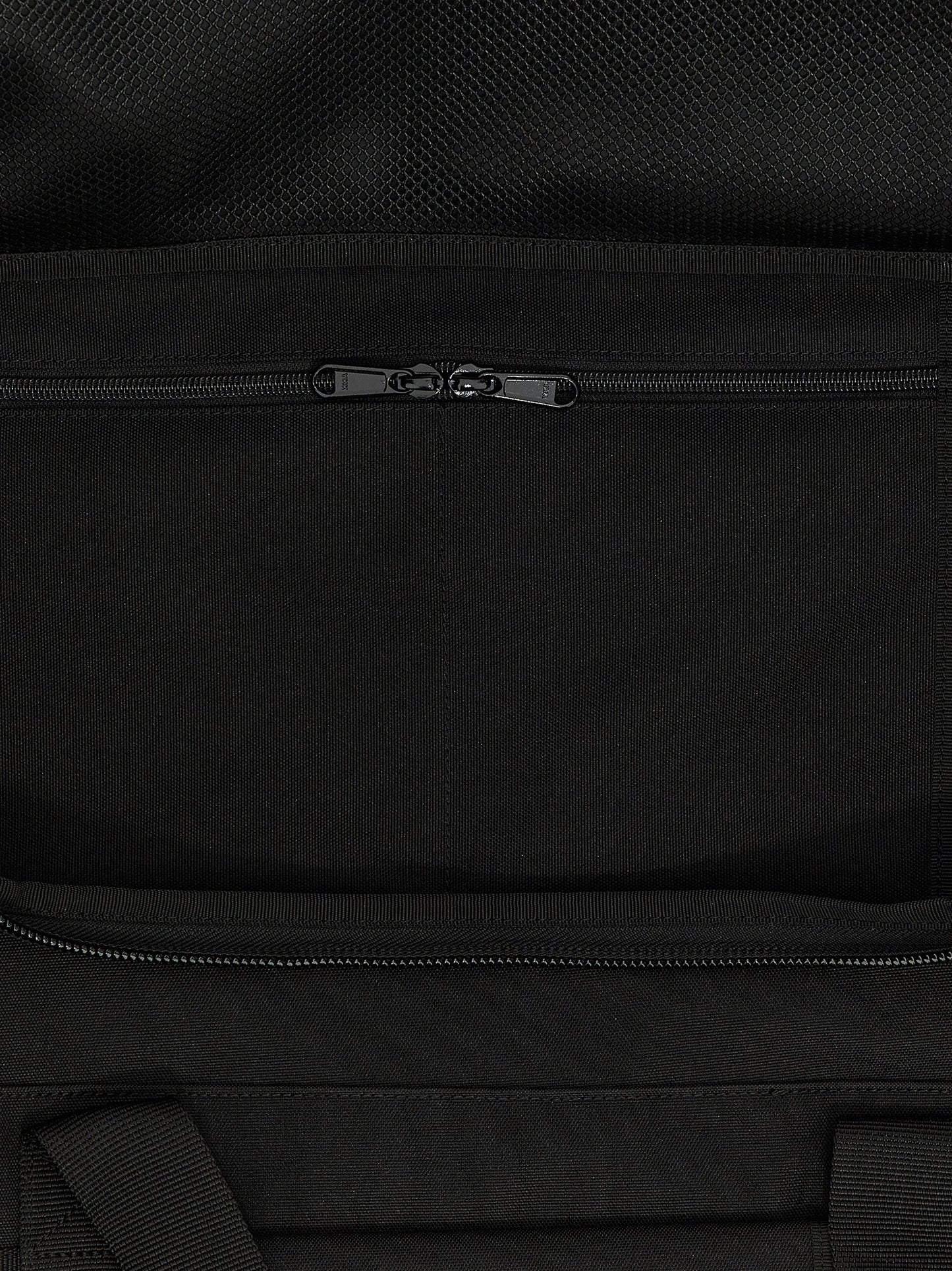 'Jack Duffle' duffel bag Lifestyle