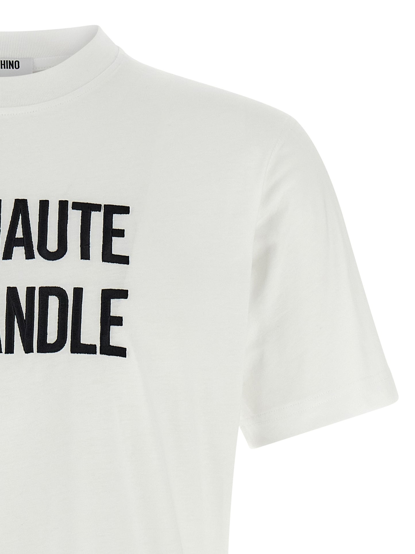 Embroidery t-shirt T-shirt