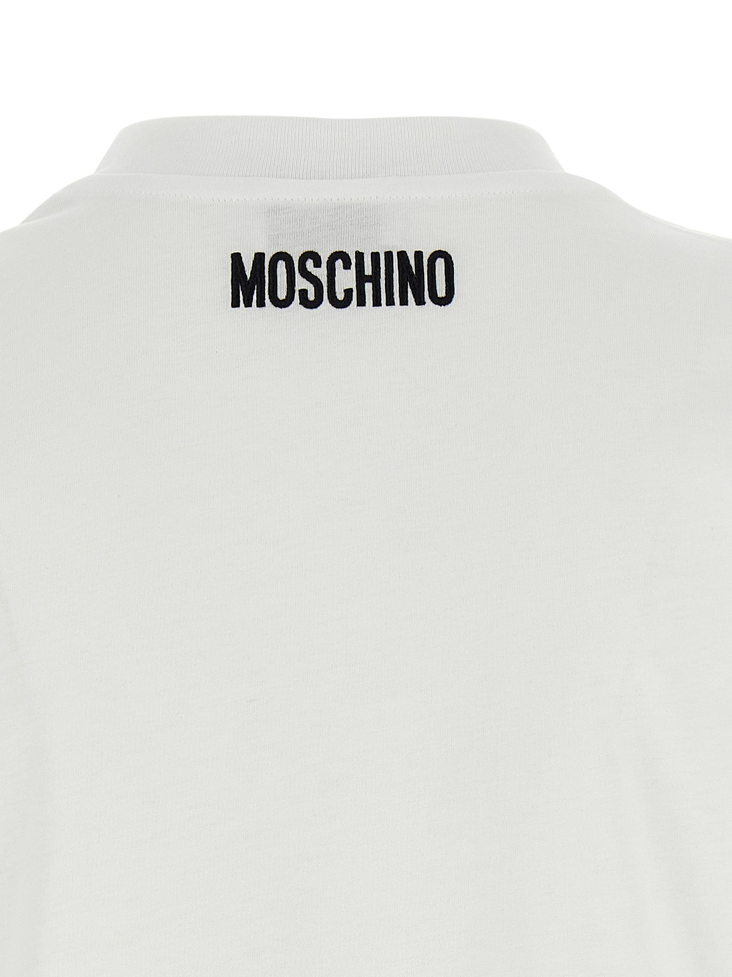Embroidery t-shirt T-shirt