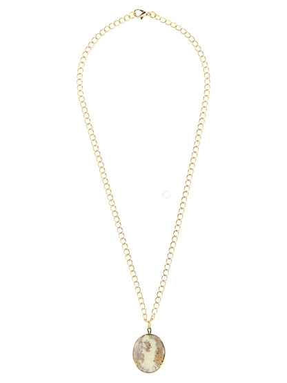 'R' necklace Necklaces
