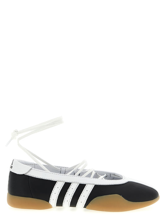 'Taekwondo Mei' ballet flats Flat shoes