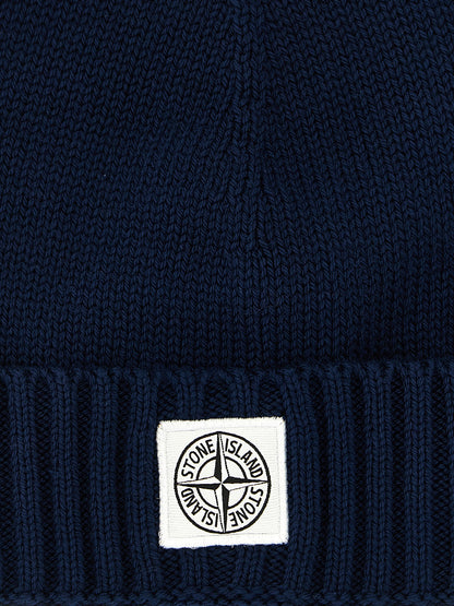 Logo patch beanie Hats