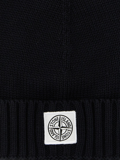 Logo patch beanie Hats