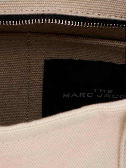 Shopping 'The Jacquard Medium Tote' Tote bag