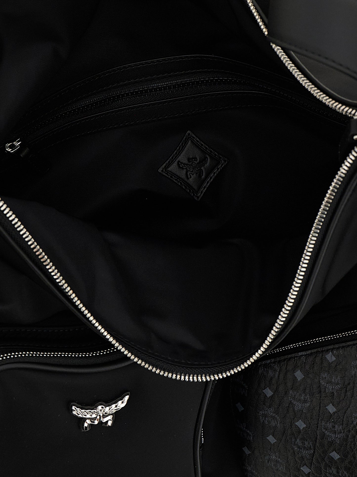 'Aren' medium shoulder bag Shoulder bags