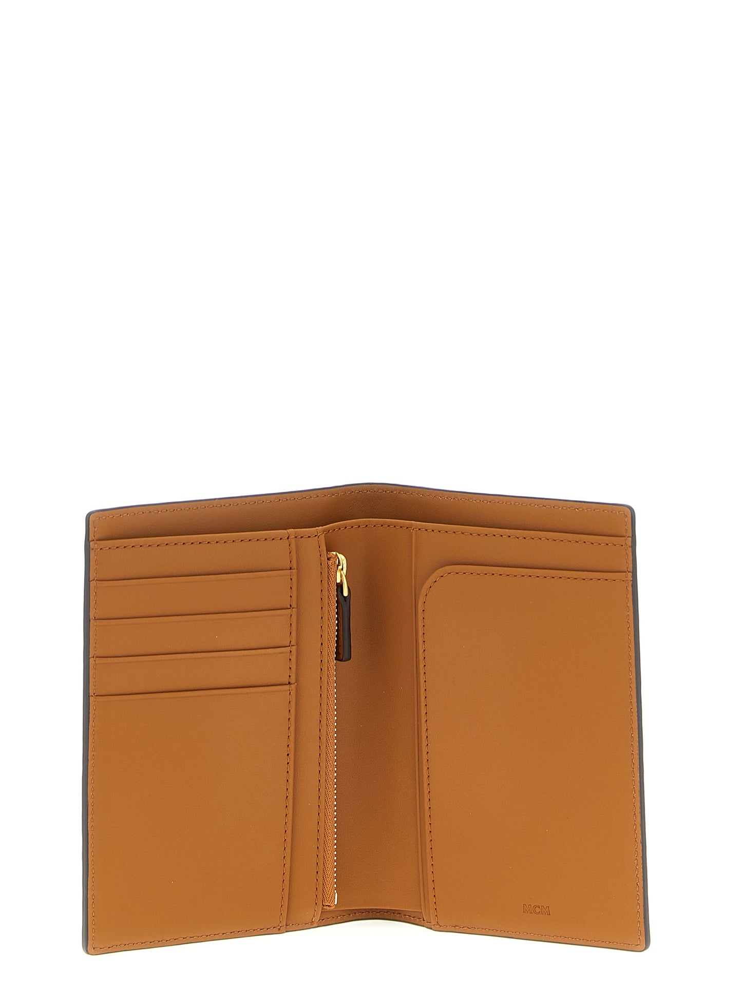 'Ottomar' passport holder Lifestyle