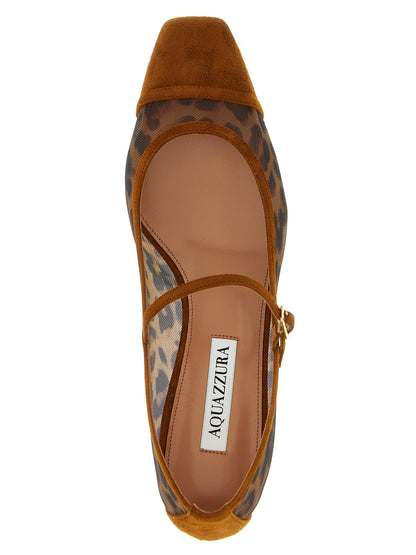 'Mayor' pumps Pumps