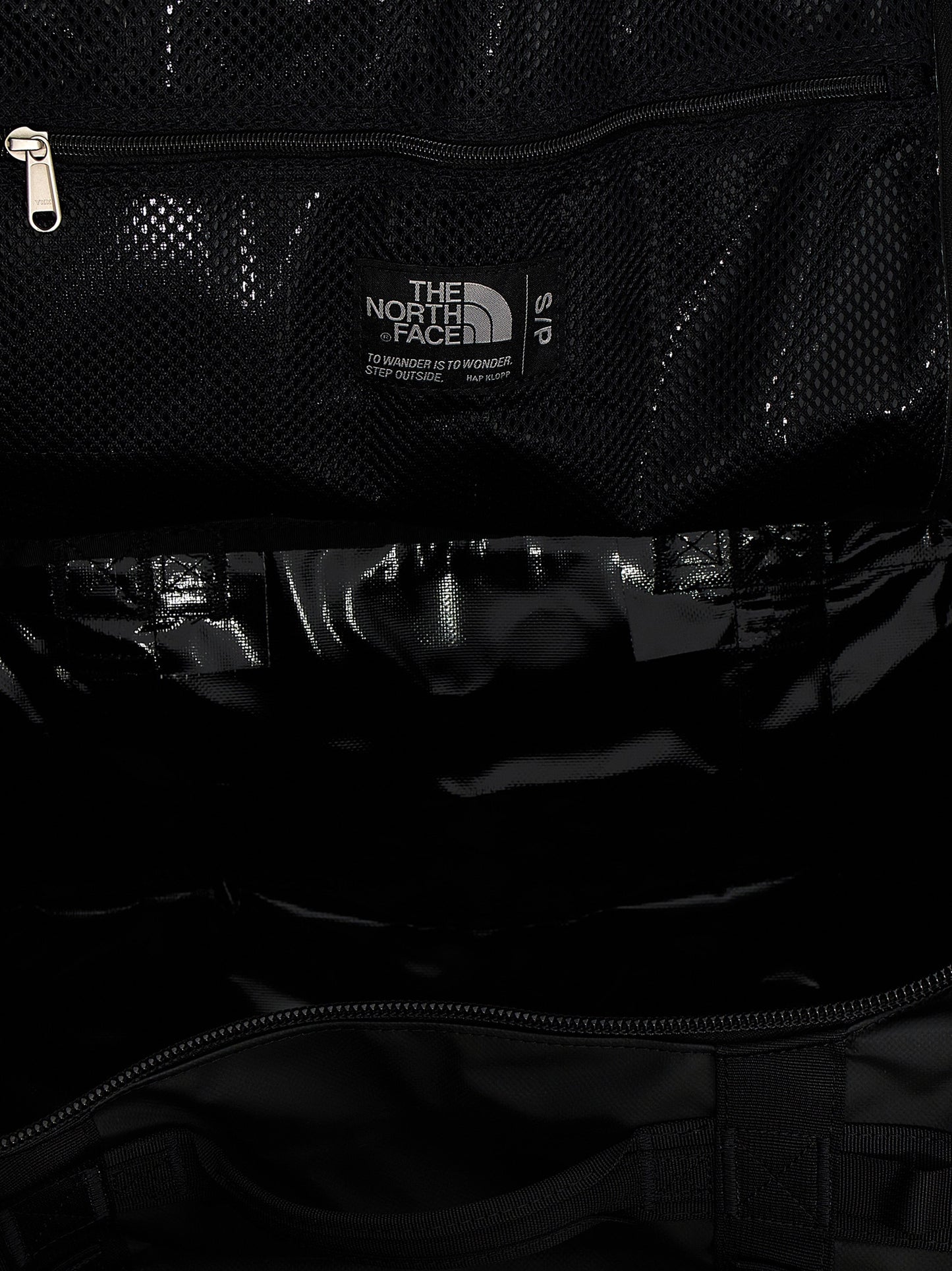 'Base Camp Duffel S' duffel bag Lifestyle