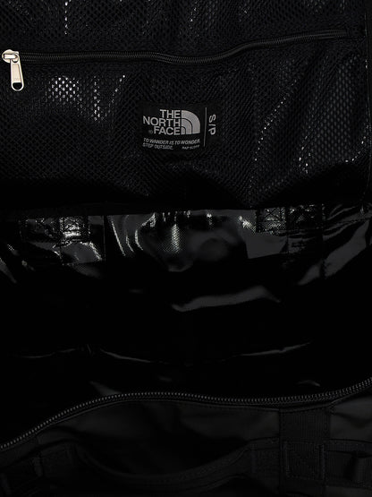 'Base Camp Duffel S' duffel bag Lifestyle