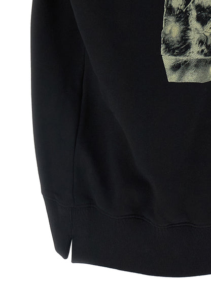 'Cloudy Arrow Skate' hoodie Sweatshirt