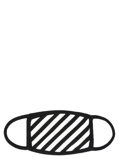 'Diag Mask’ mask Lifestyle
