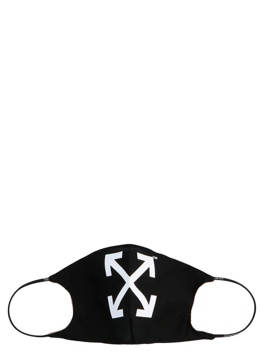 'Arrows simple' mask Lifestyle