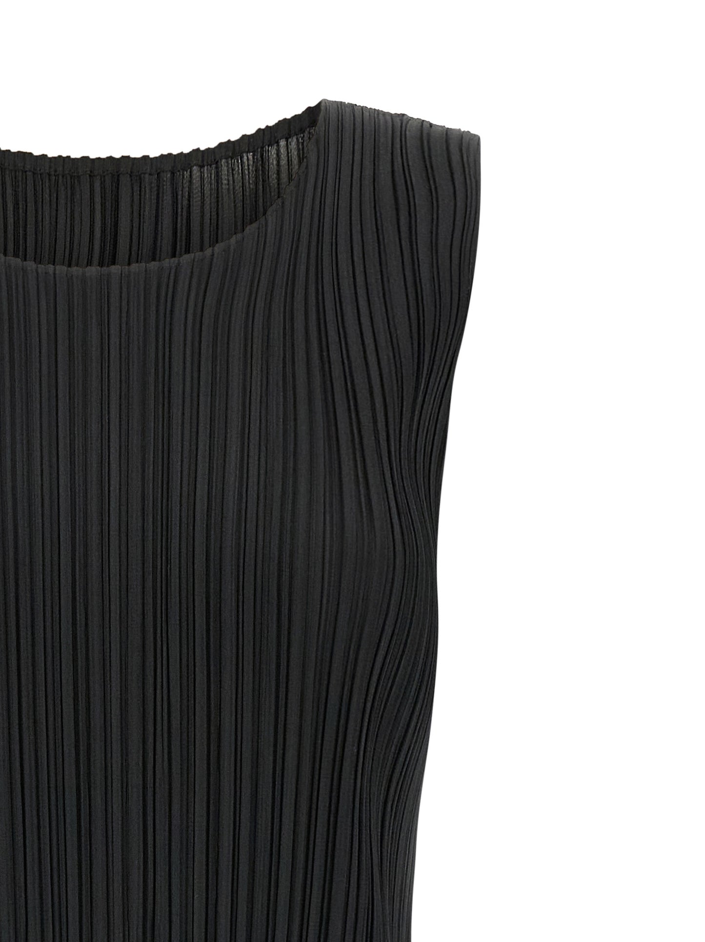 'Monthly Colors: August' top Tops