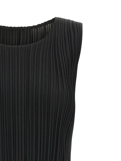 'Monthly Colors: August' top Tops