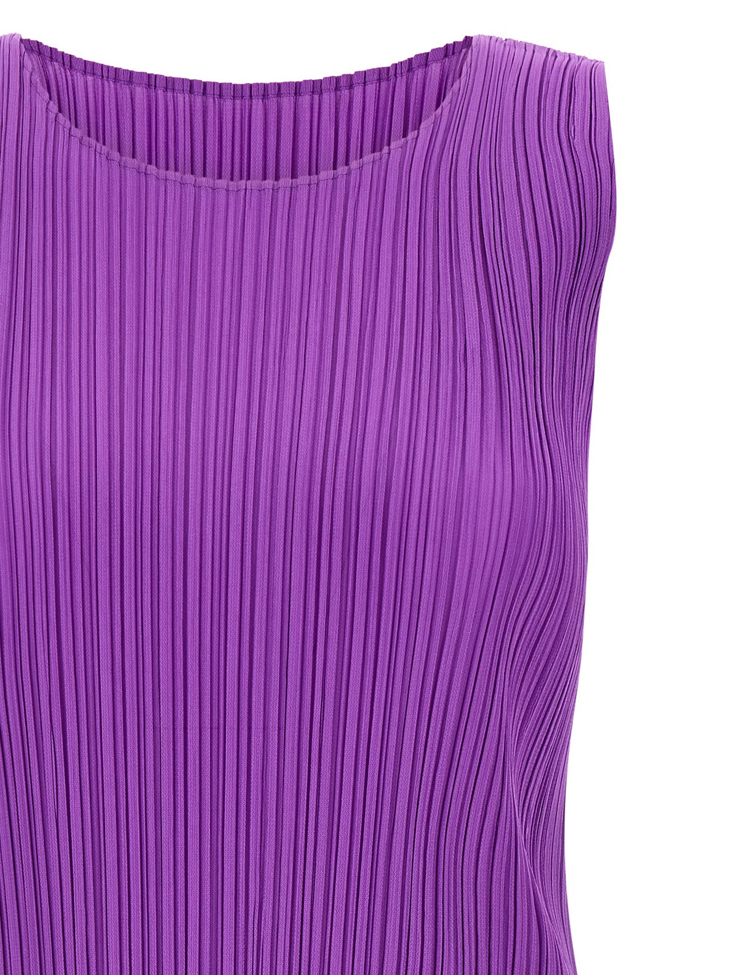 'Monthly Colors: August' top Tops