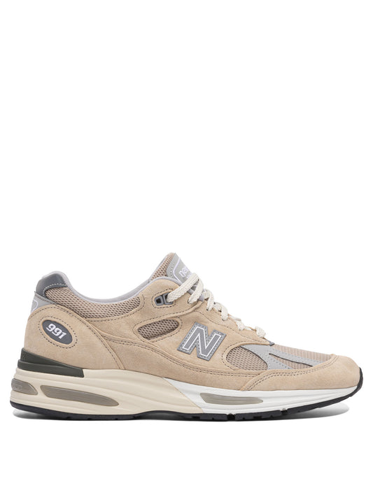 "Elevated Essentials Made in UK991V2" Sneakers Sneakers & Slip-On