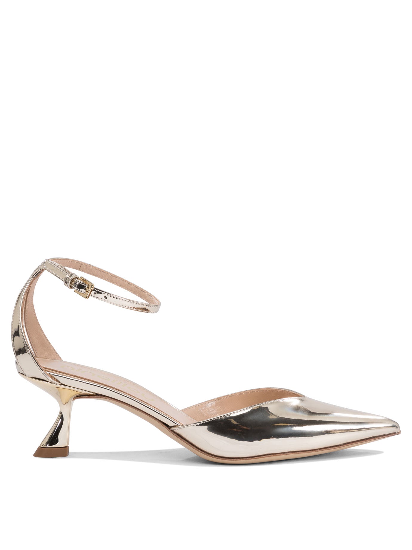 Heeled shoes Heeled shoes