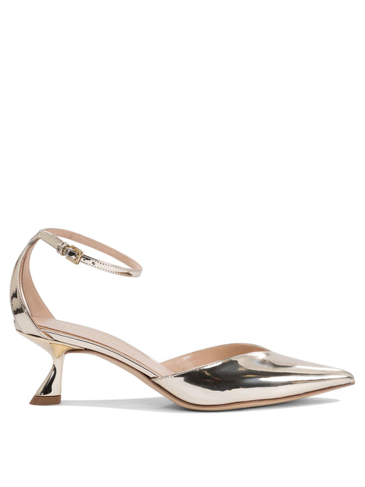 Heeled shoes Heeled shoes