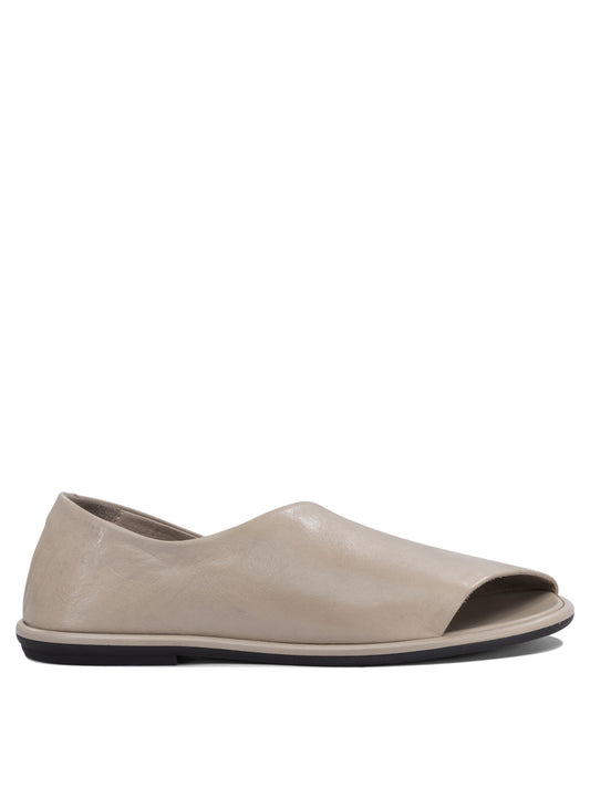 "Mienne 102" Slippers Sandals