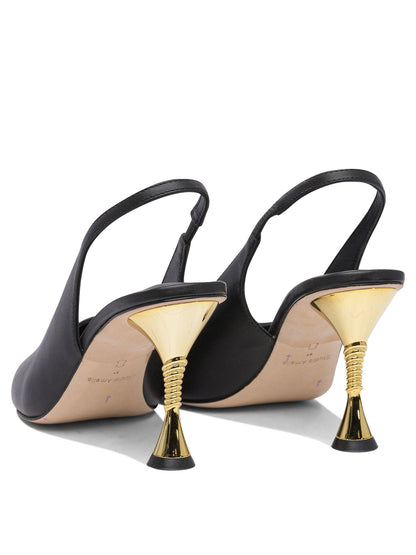 Heeled shoes Heeled shoes