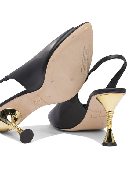 Heeled shoes Heeled shoes